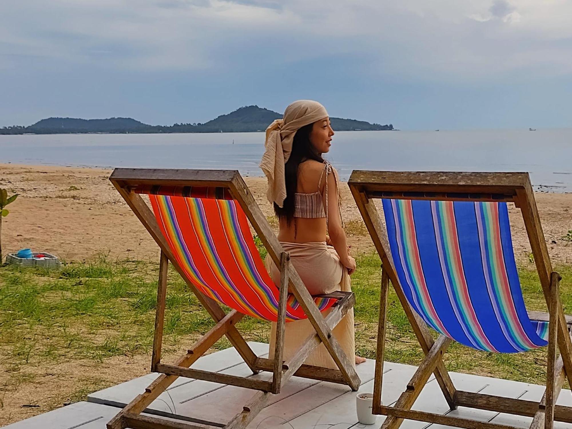 Ban Tawansongfa Hotel Lang Suan Екстериор снимка